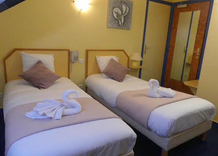 Le Renaissance Hotel